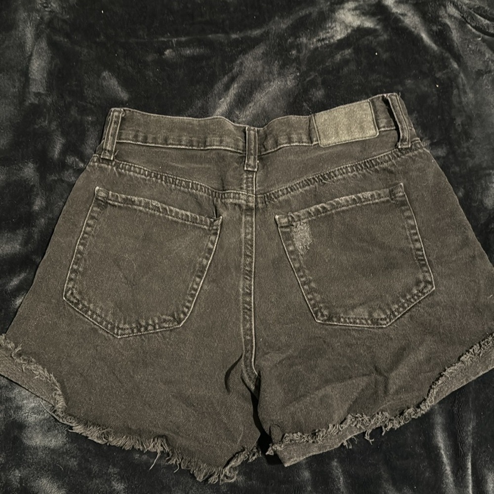 Shorts - Picture 2 of 2